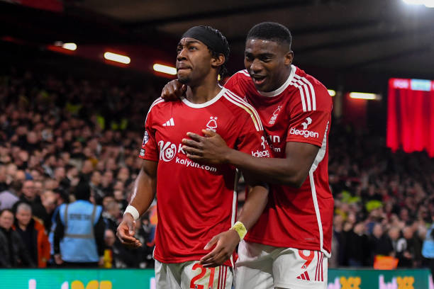 关于亚马尔 关于亚马尔