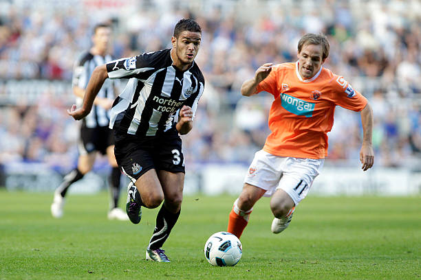 王钰栋崭露 王钰栋崭露