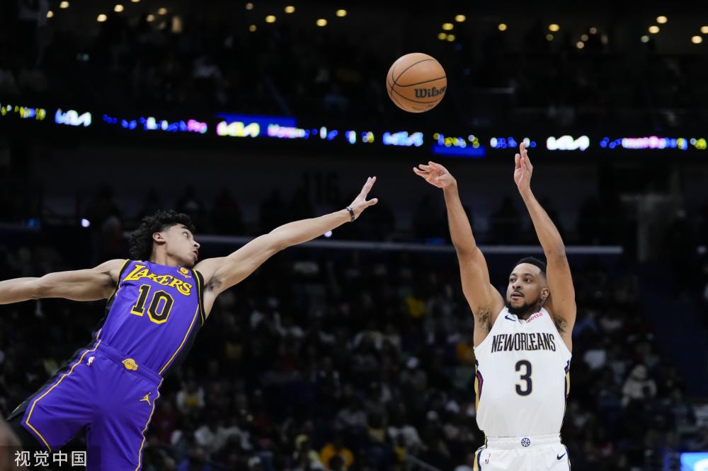 在雪地版 在雪地版