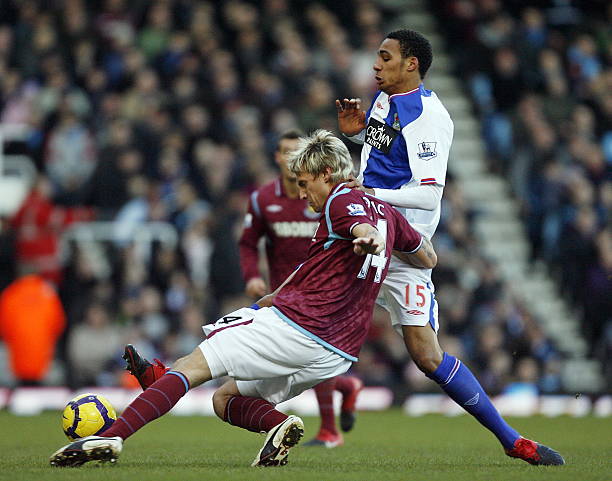 他的表现都 他的表现都